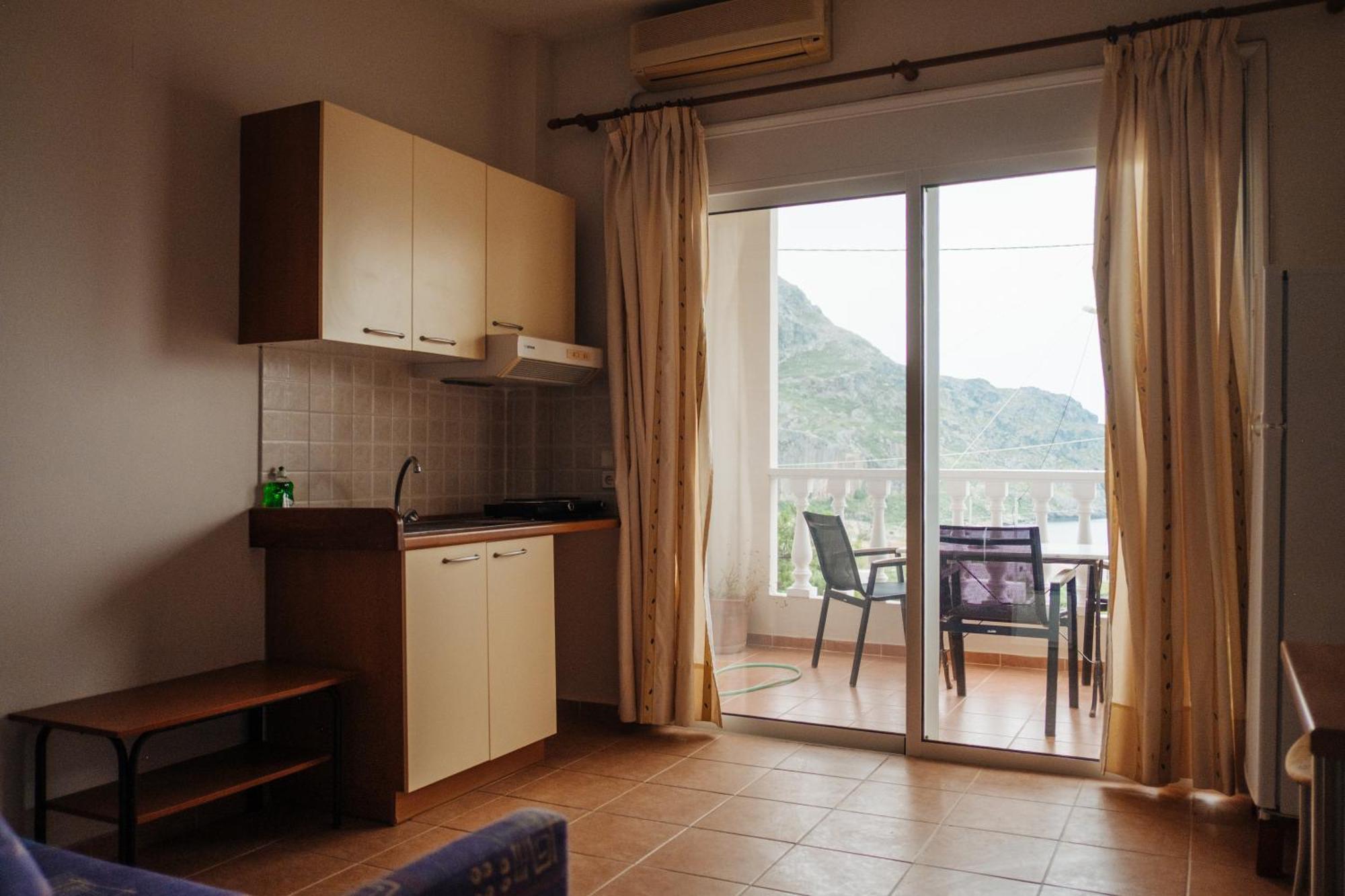 Finikas Apartments Plakias Exterior photo